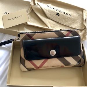 Burberry Wristlet/Wallet